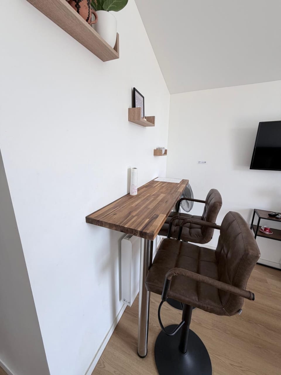 Appartement RDC vu sur jardin appart C Apartment in Pays de la Loire