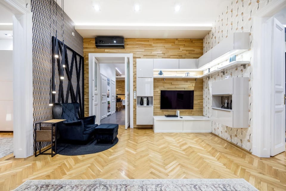 TV and multimedia, Living room, air conditioner