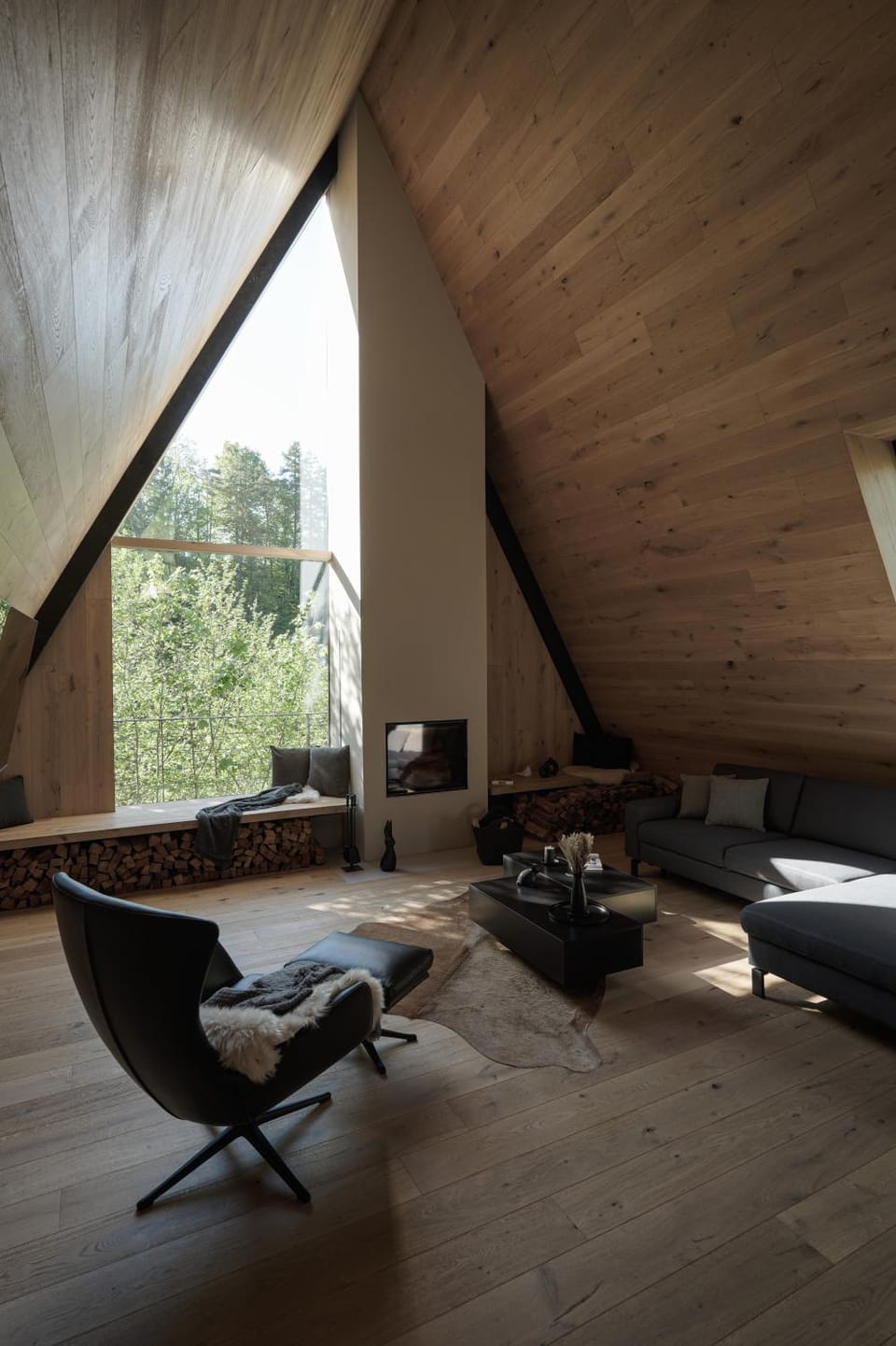 Living room, Seating area