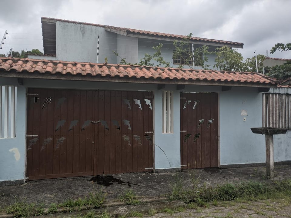 Lar Peruíbe House in Peruíbe