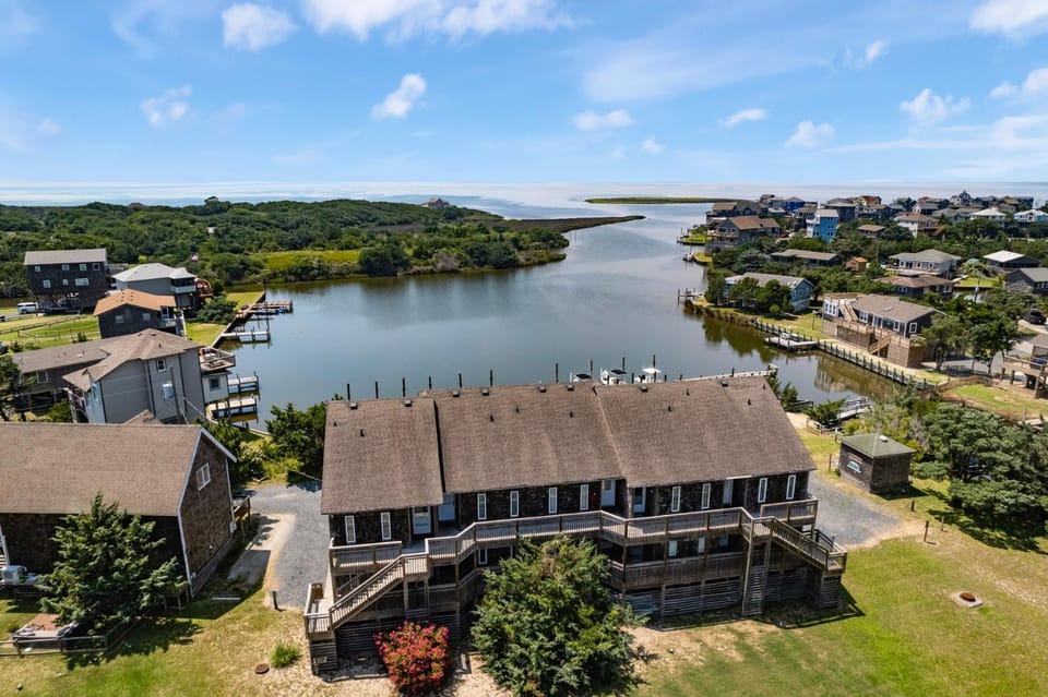 PC3 - Pelican's Hideaway House in Avon
