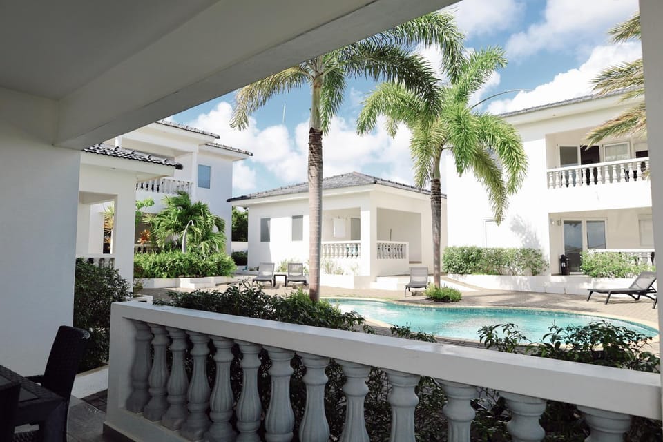 Garden, Balcony/Terrace, Swimming pool