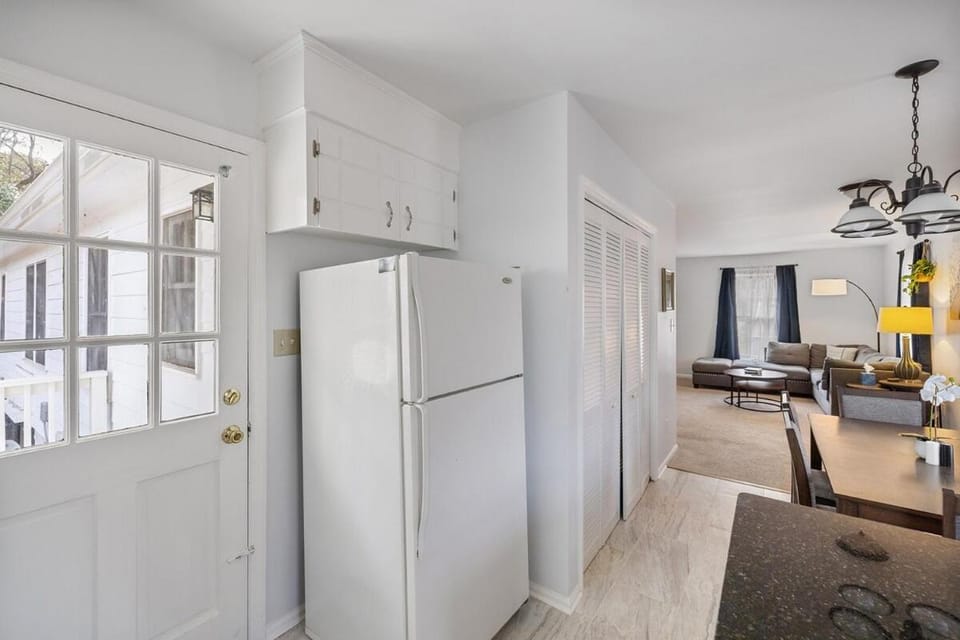 New! Special Rate for First Bookings! 2 Bedroom House in Matthews
