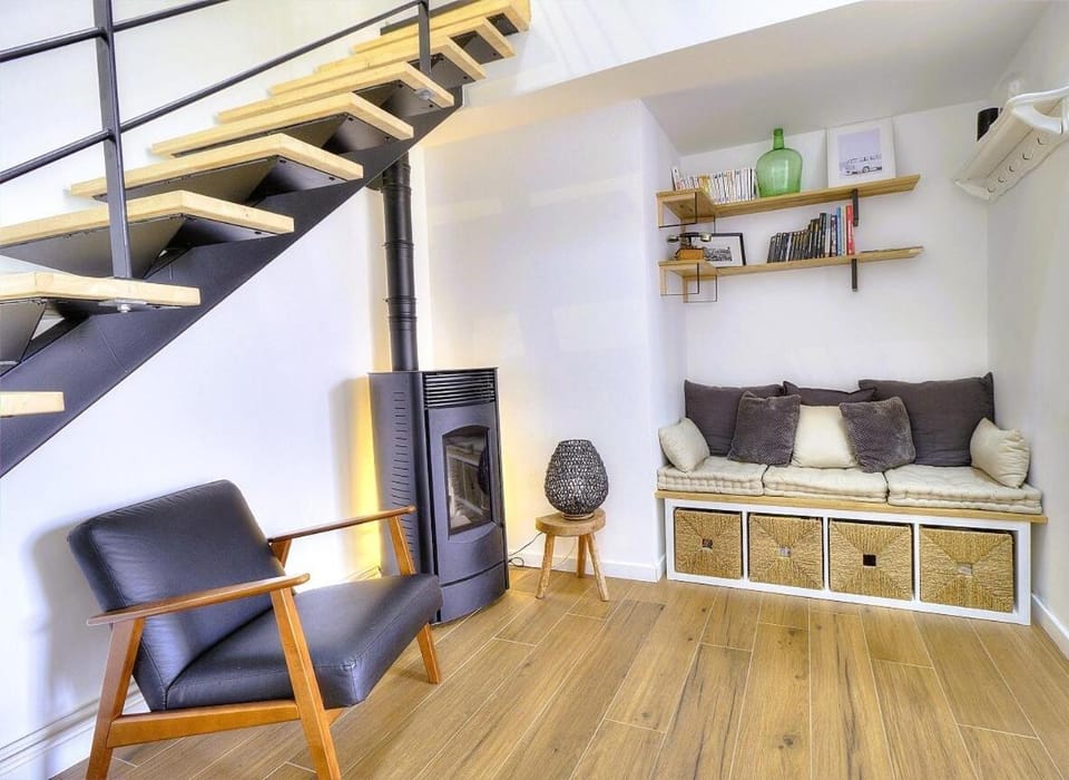 Loft au cœur des vignes dans un ancien Chai House in Auvergne-Rhône-Alpes