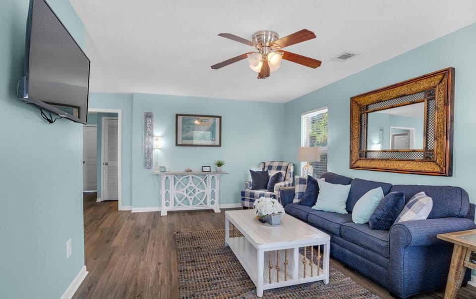Sand Dollar B by Emerald Coast Retreats House in Sunnyside