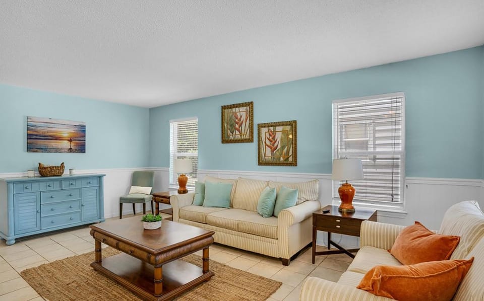 Sand Dollar A by Emerald Coast Retreats House in Sunnyside