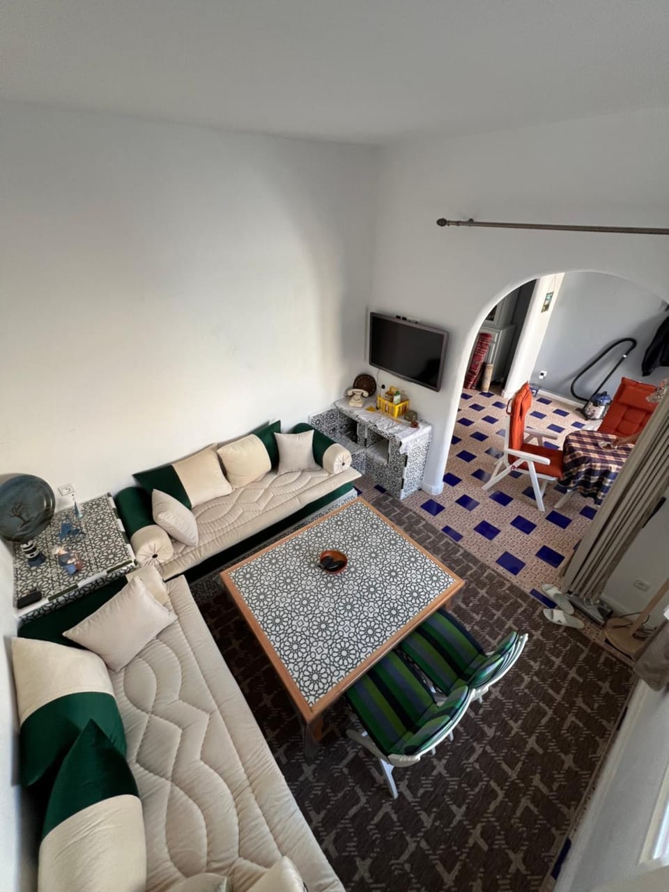Communal lounge/ TV room, TV and multimedia, Seating area