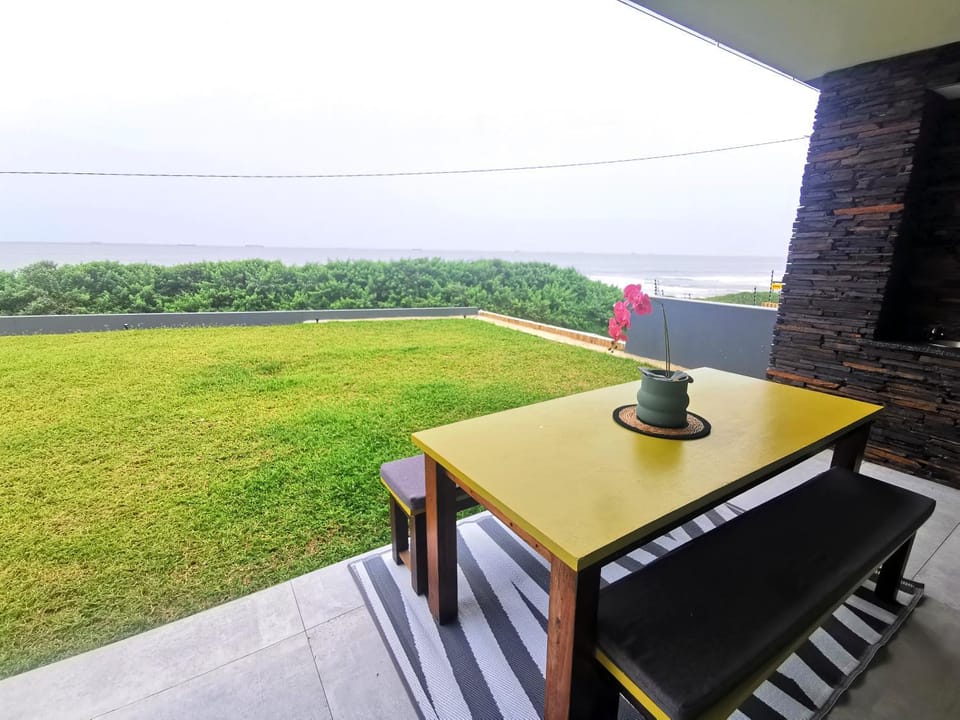 Patio, BBQ facilities, BBQ facilities, Garden view, Sea view, Sea view