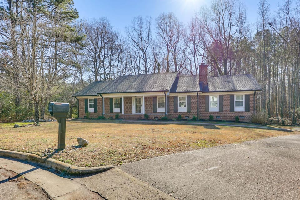 Family Friendly: Chic Retreat in Rocky Mount! House in Rocky Mount
