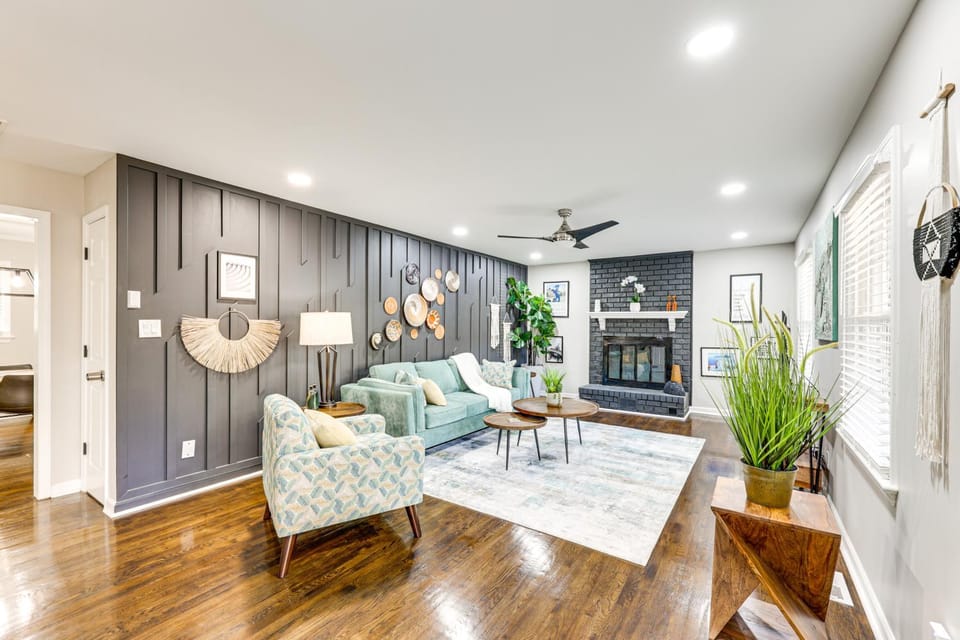 Family Friendly: Chic Retreat in Rocky Mount! House in Rocky Mount