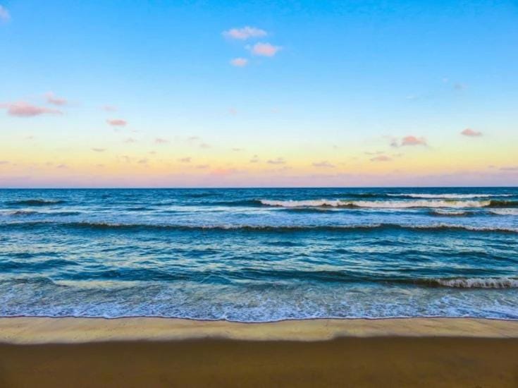 Perfect Island Escape - Beach, Pool, Restaurant & More! -FMB Condo Island Paradise - Roelens House in Bonita Springs