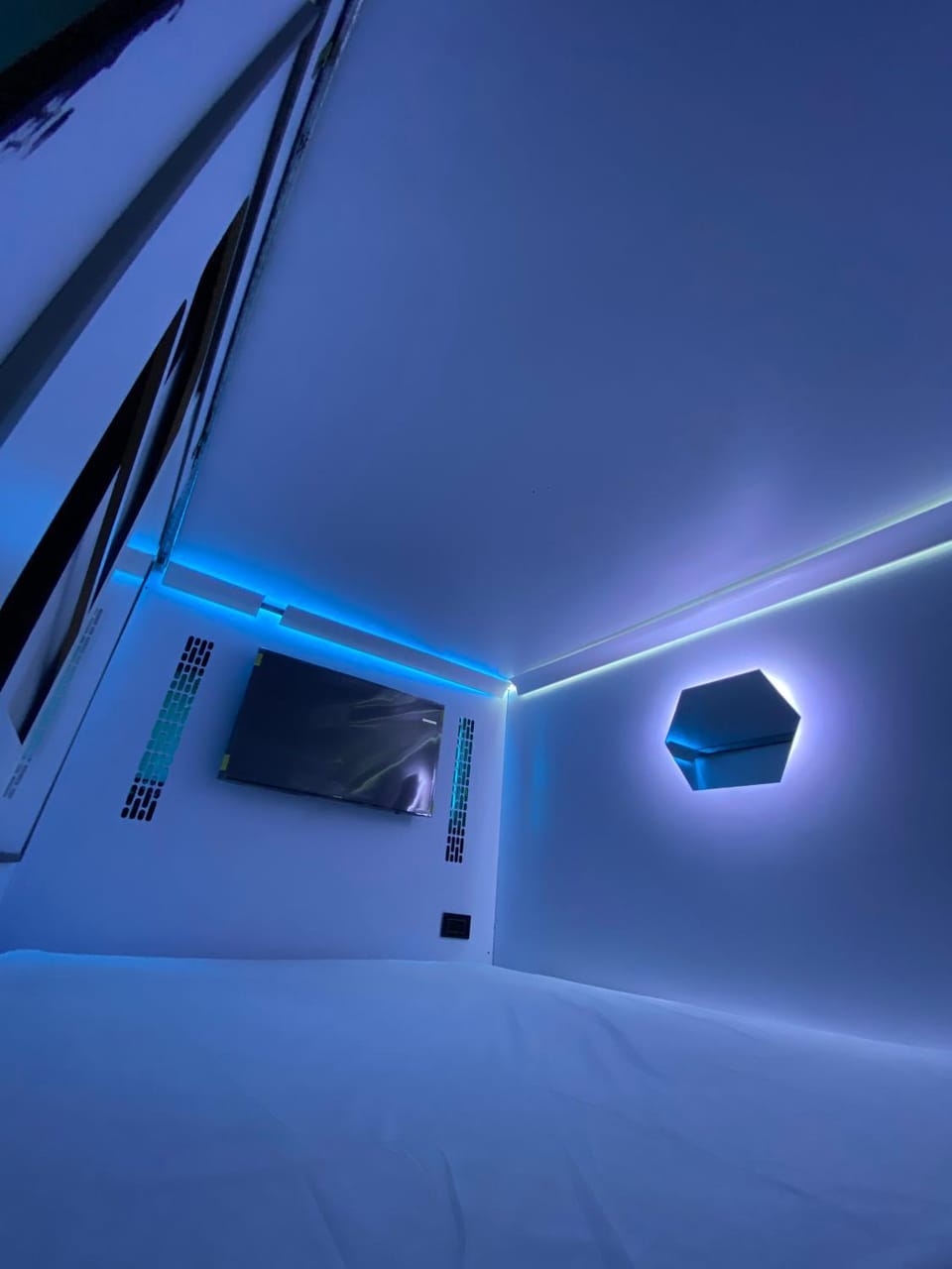 Hotel Capsula CAPS Castellana Capsule hotel in Bogota