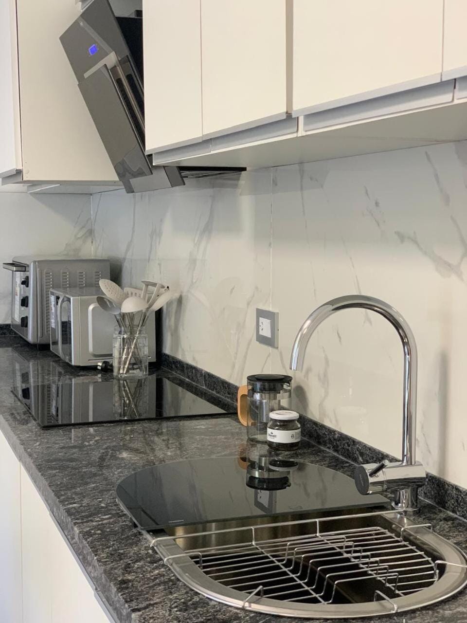 Kitchen or kitchenette, stove
