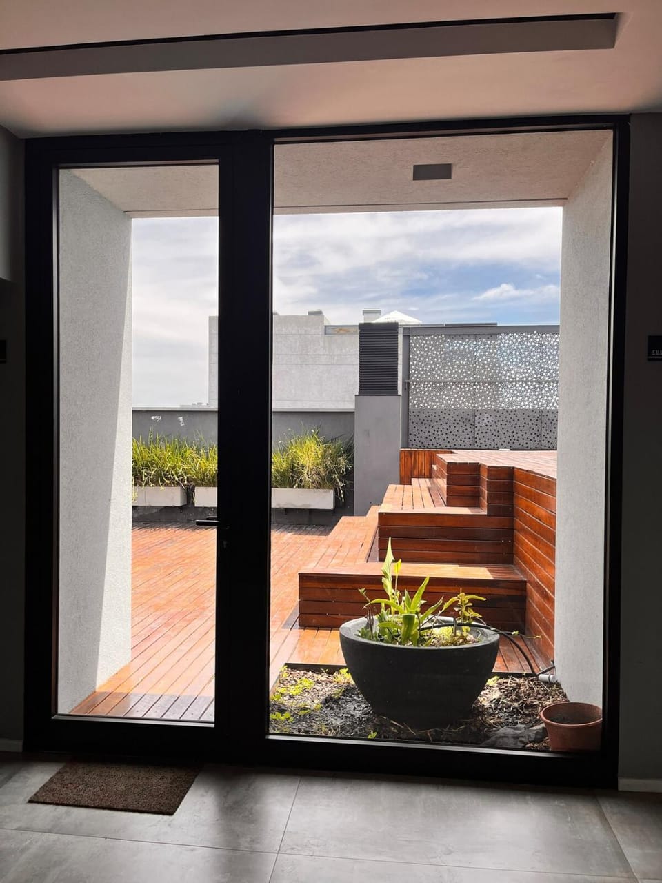 Balcony/Terrace, Balcony/Terrace, Swimming pool