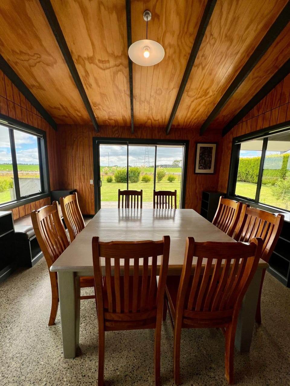 Living room, Seating area, Dining area