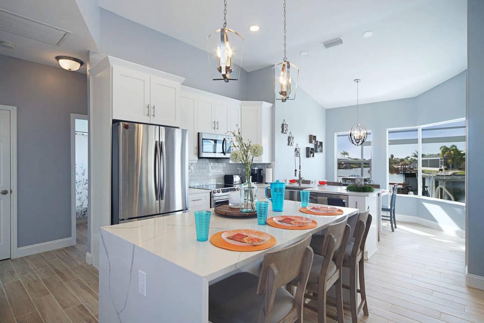 Pet & family friend villa w/gulf access, bikes & remodeled interior! Villa Liza - SWFL Rentals Villa in Cape Coral