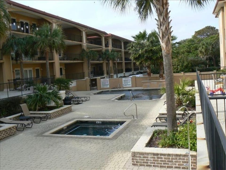 Hot Tub, Pool view, Swimming pool