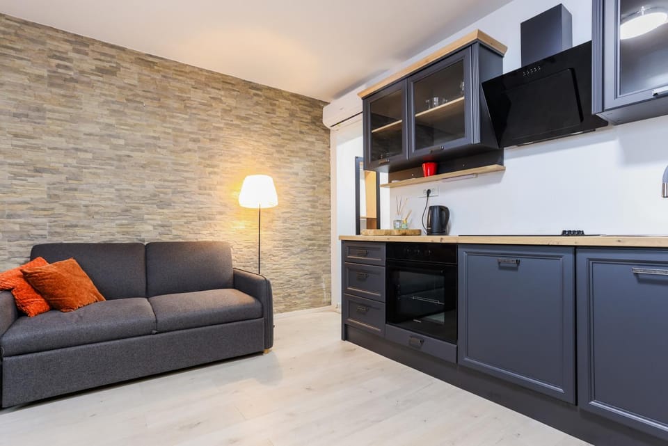 Boutique Suite 02 Chic Apartment in Zadar