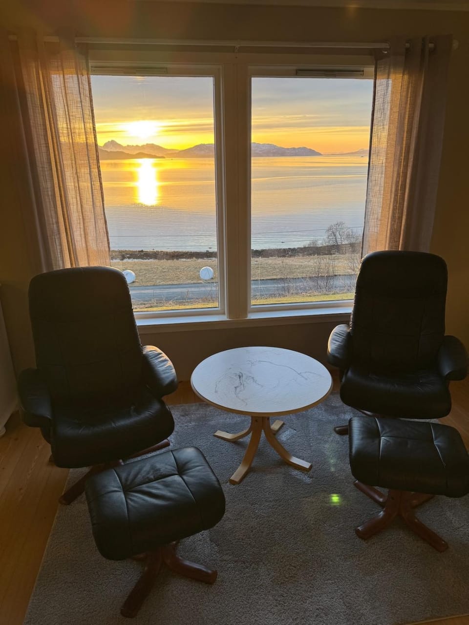 Living room, Sea view, Sunrise, Sunset