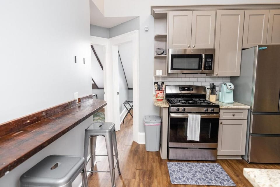 Mandeville Creole Cottage - 3 bed-2 bath House in Faubourg Marigny