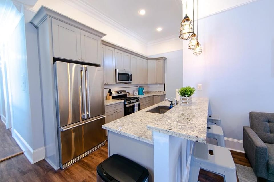 Claiborne Historic Victorian Mansion Historic Getaways W Pool Apartment in New Orleans