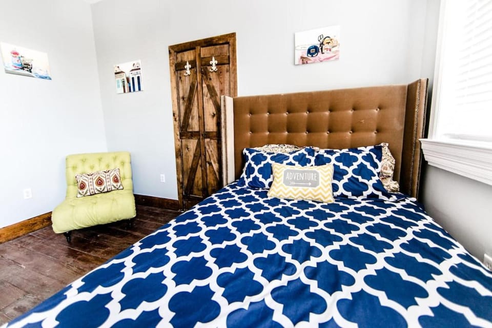 Bed, Bedroom