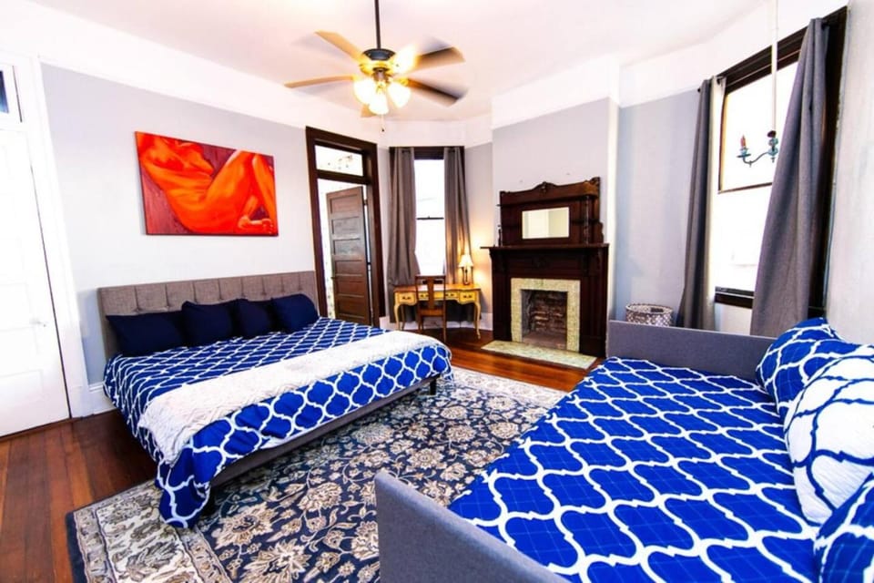Bed, Bedroom