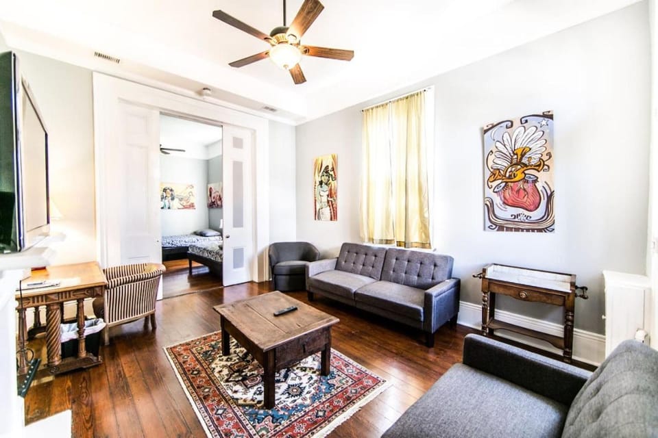 TV and multimedia, Living room, Photo of the whole room, Seating area