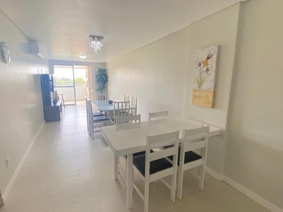 Breakfast, kitchen
