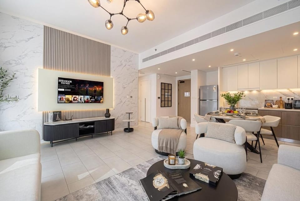 La Vie in JBR! Private Beach! Excellent Apartments! Apartment in Dubai