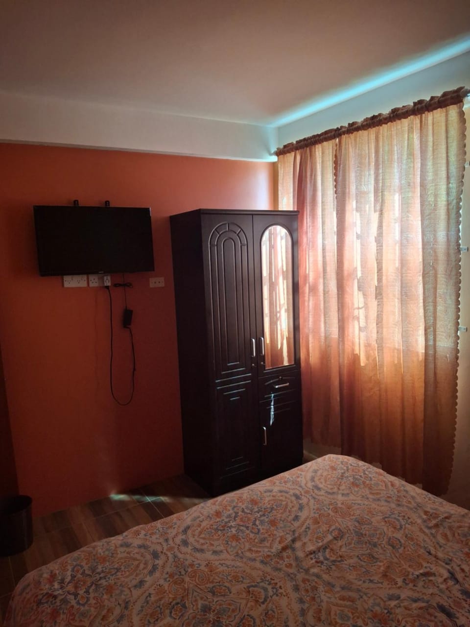 TV and multimedia, Bedroom, wardrobe
