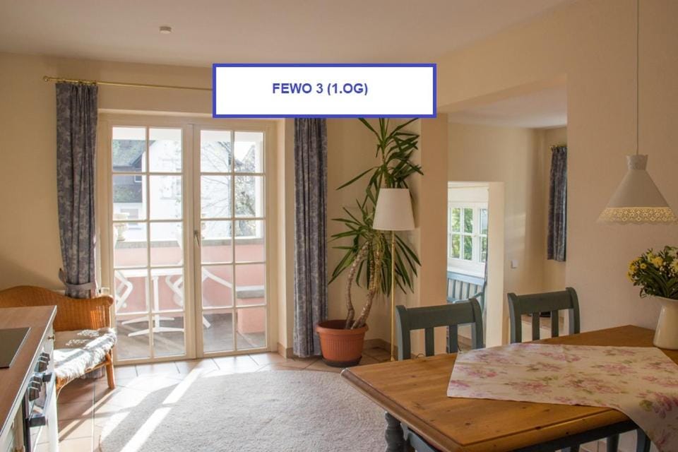 Schlösschen im Weinberg Apartment in Meersburg