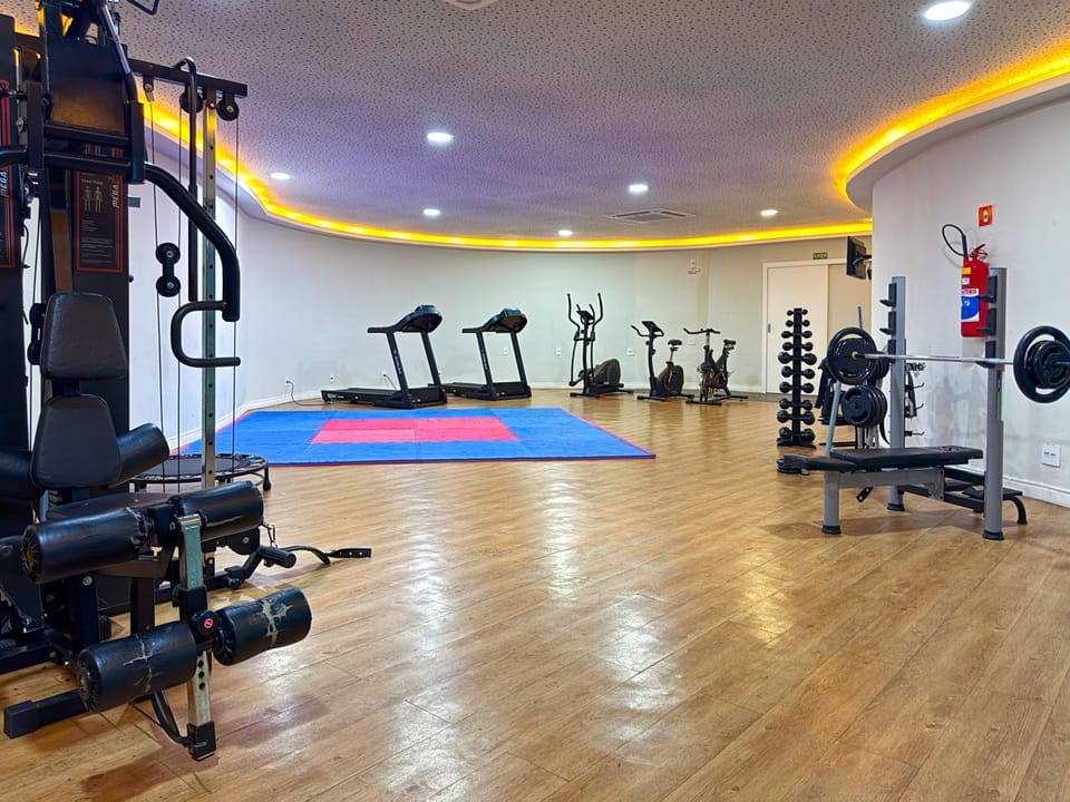 TV and multimedia, Fitness centre/facilities, air conditioner
