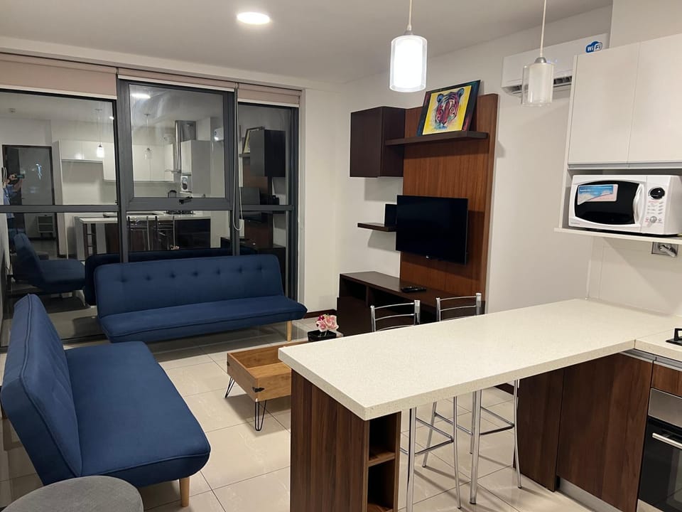 Apartamento de Lujo en el Canal Isuto ZONA EQUIPETROL Apartment in Santa Cruz de la Sierra