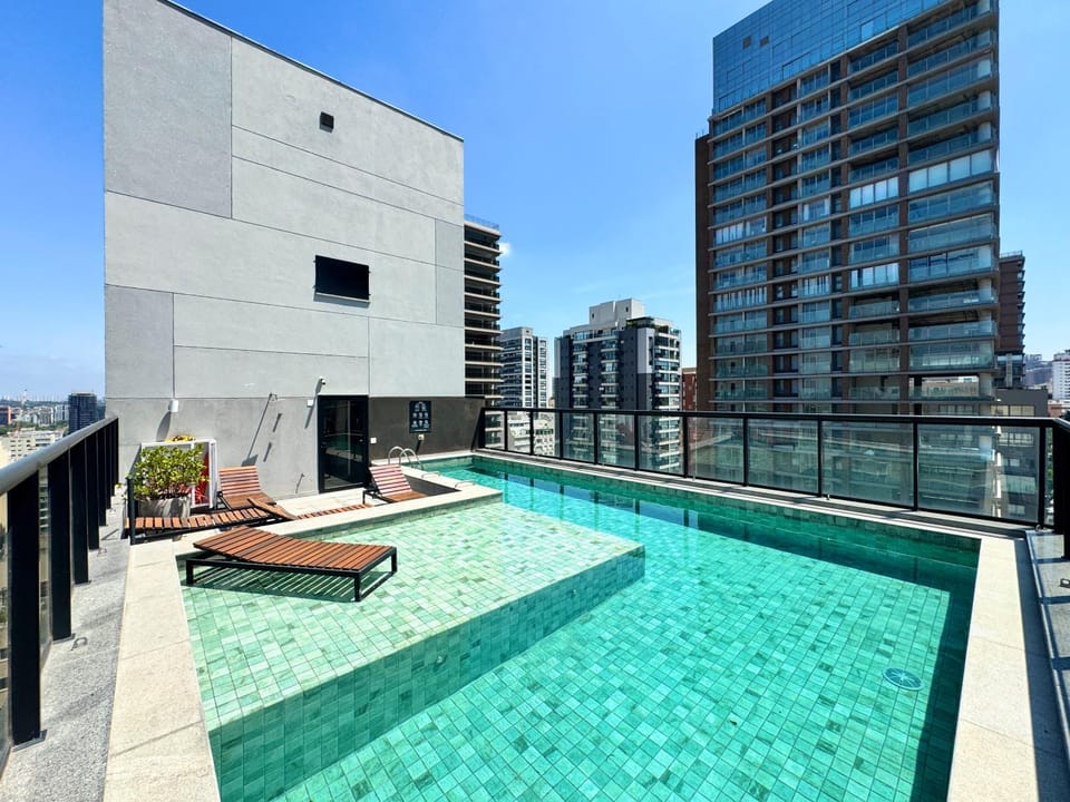 Property building, Day, View (from property/room), Balcony/Terrace, Pool view, Swimming pool, sunbed