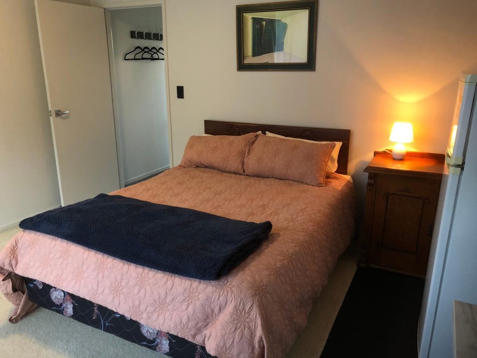 Jimmy's Place Studio Apartment in Northland