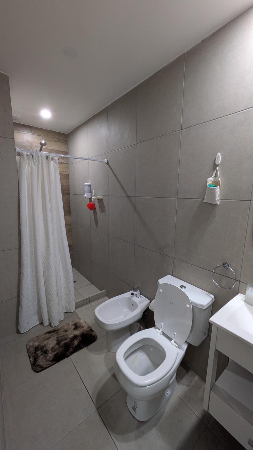 Monoambiente céntrico en planta baja con patio Apartment in Rosario