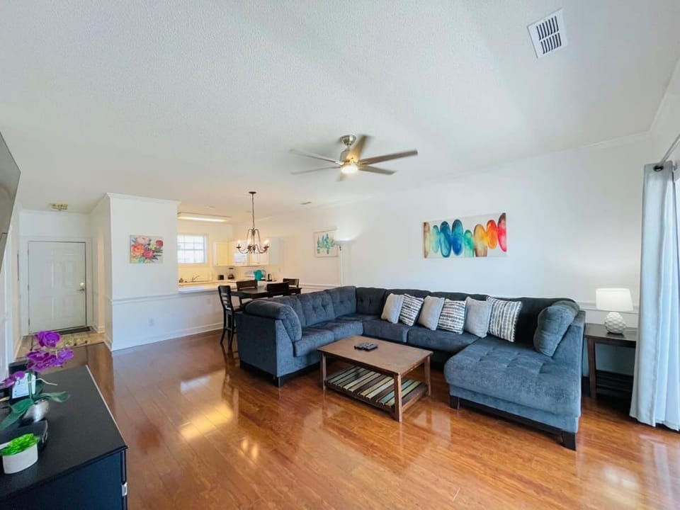 you'll love it Central location cute and quiet Apartment in Carolina Forest