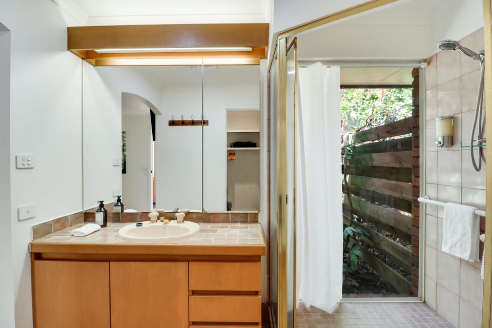 Shower, Toilet, Bathroom, hair dryier, wardrobe
