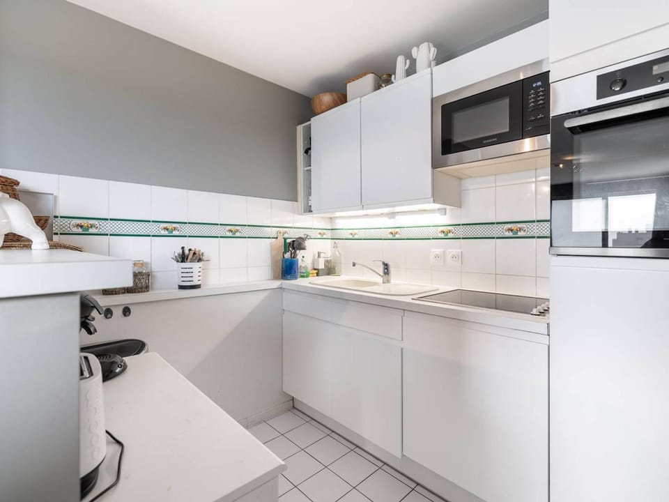 Appartement avec Terrasse et Parking au Touquet - FR-1-821-22 Apartment in Le Touquet