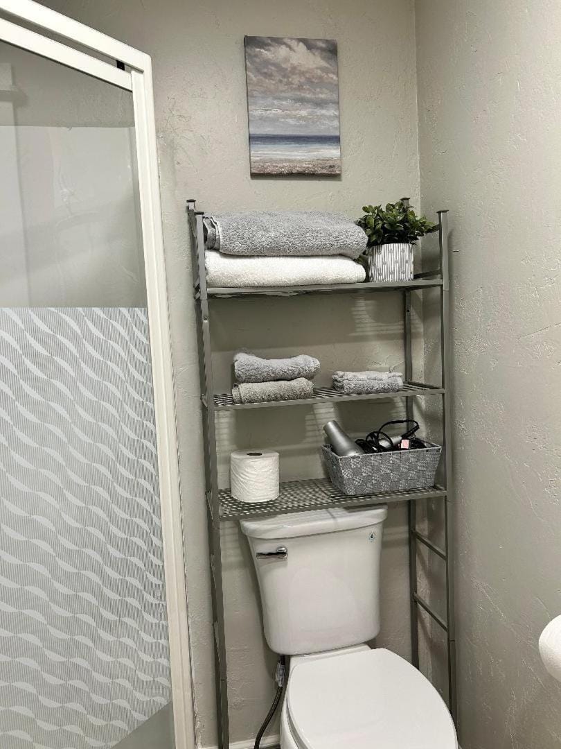 Amazon Park Studio Apartment in Eugene