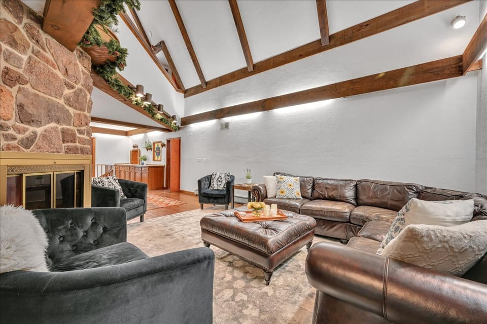 Swiss Chalet House in Mount Gretna