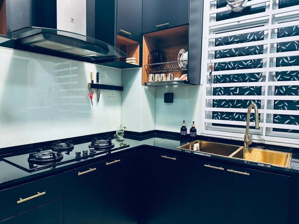 Johor Big & Cozy Home, Easy Parking, 2Rooms, Fast WiFi Apartment in Johor Bahru