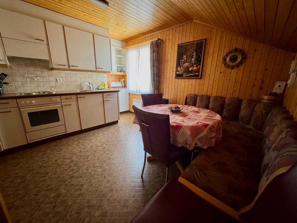 Staldenried Ferienwohnung House in Canton of Valais