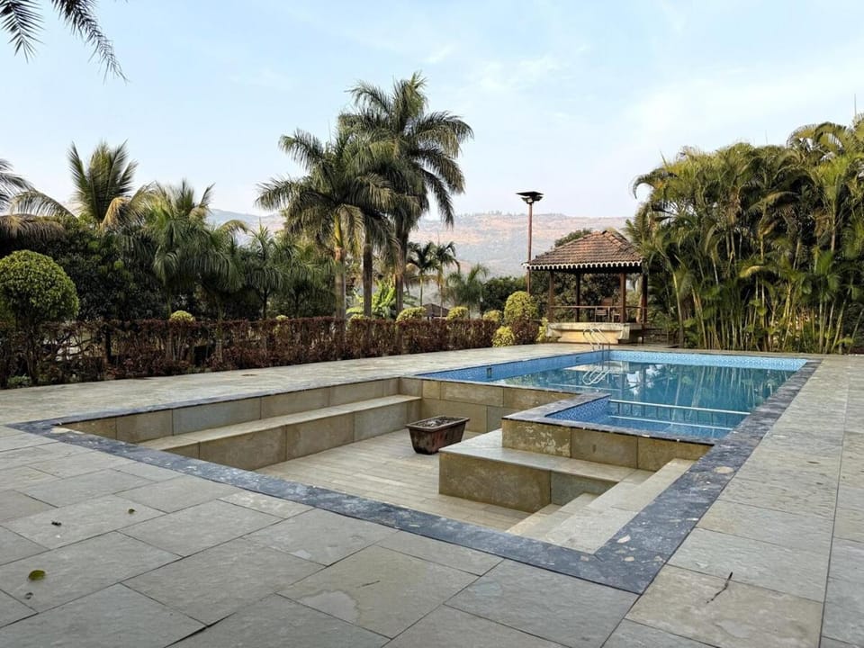Day, Garden, Garden view, Pool view, Swimming pool, sunbed