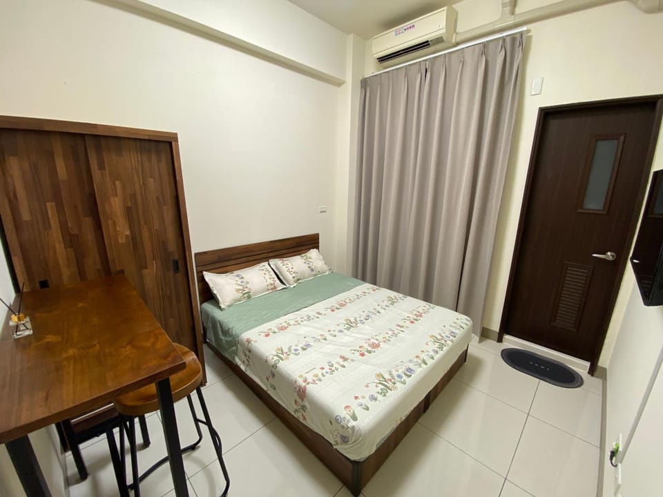 欣欣背包商旅青旅酒店3館 Hostel in Kaohsiung