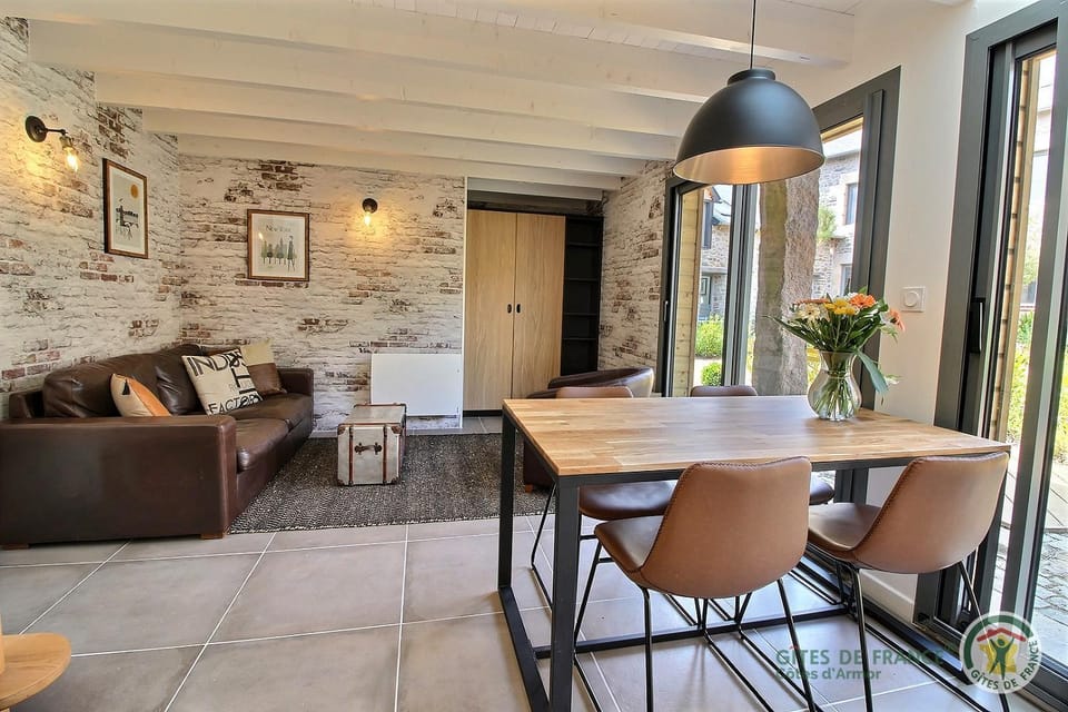 Le rivage House in Étables-sur-Mer
