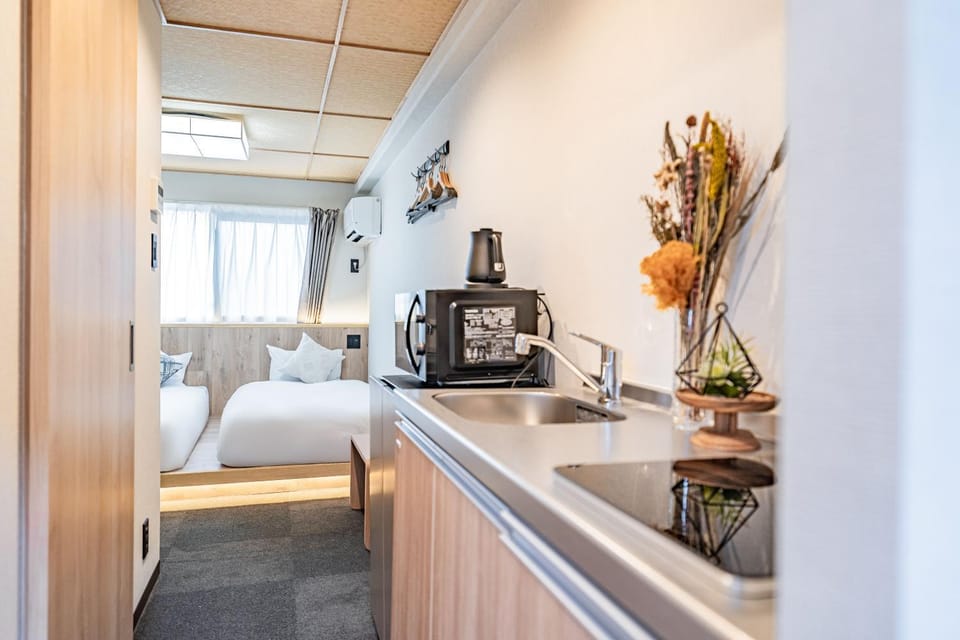 Bed, Kitchen or kitchenette, Photo of the whole room, Bedroom