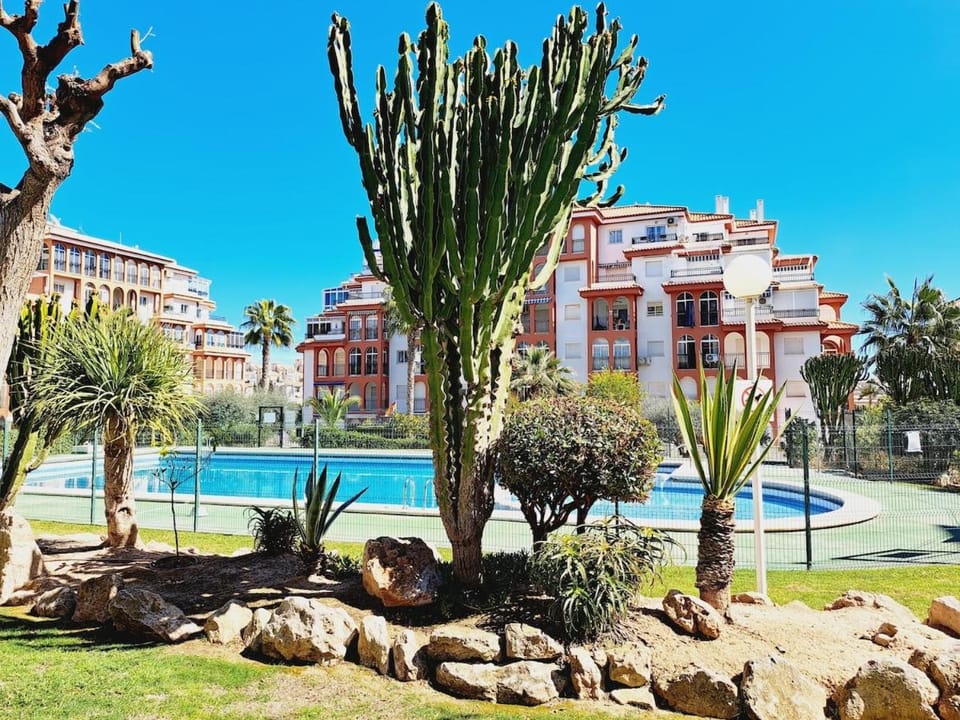 Property building, Natural landscape, Garden, Garden view, Pool view, Swimming pool, sunbed