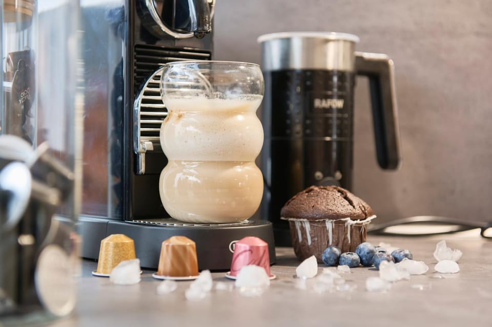 Coffee/tea facilities, Kitchen or kitchenette